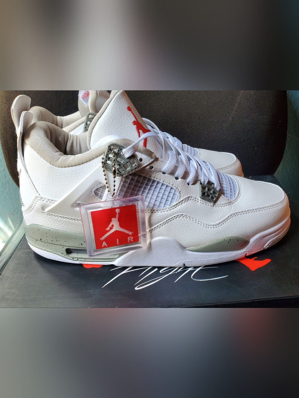 Jordan 4 Retro White Oreo. Size 11.